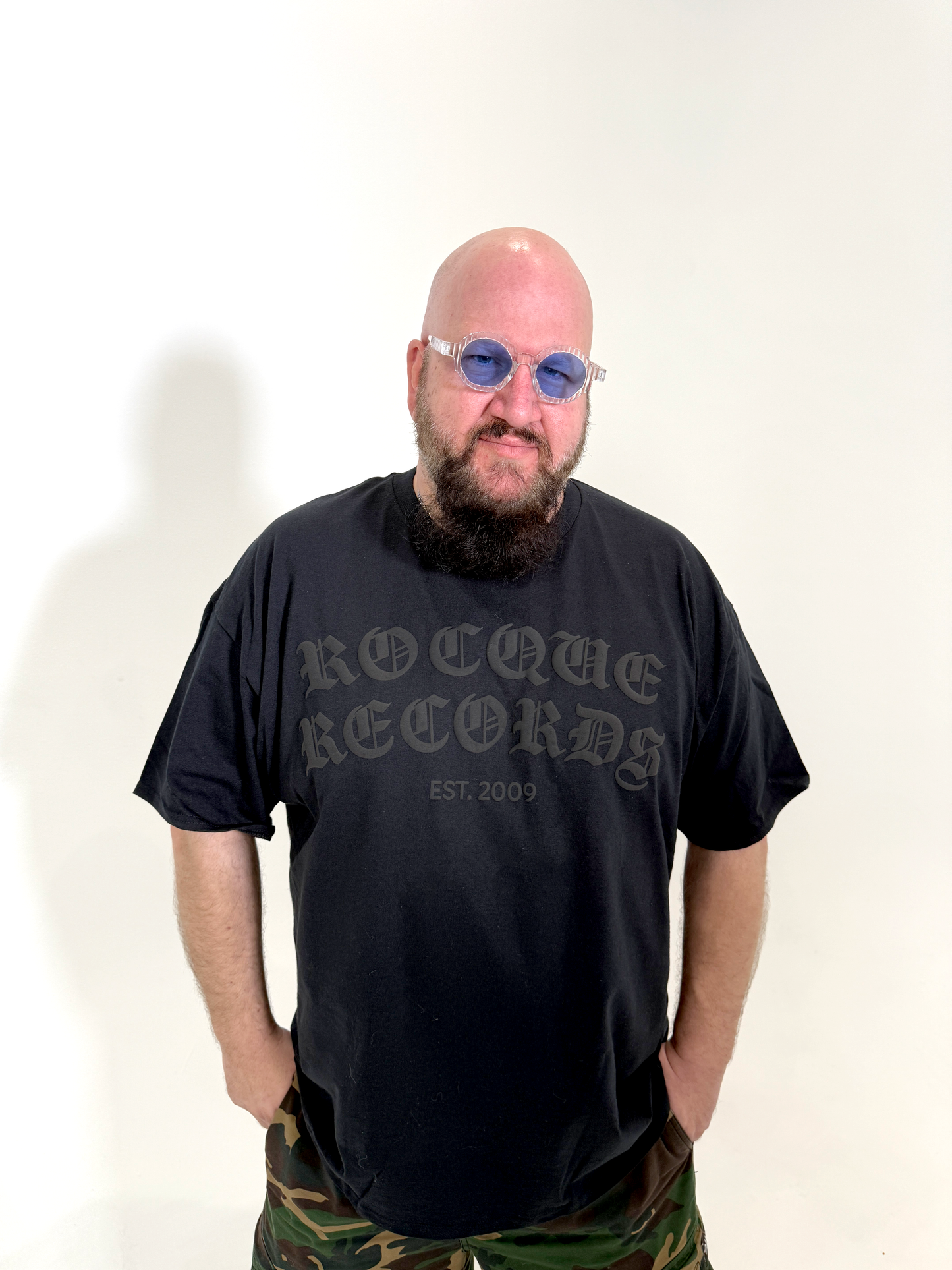 ROCQUE RECORDS TEE - BLACK